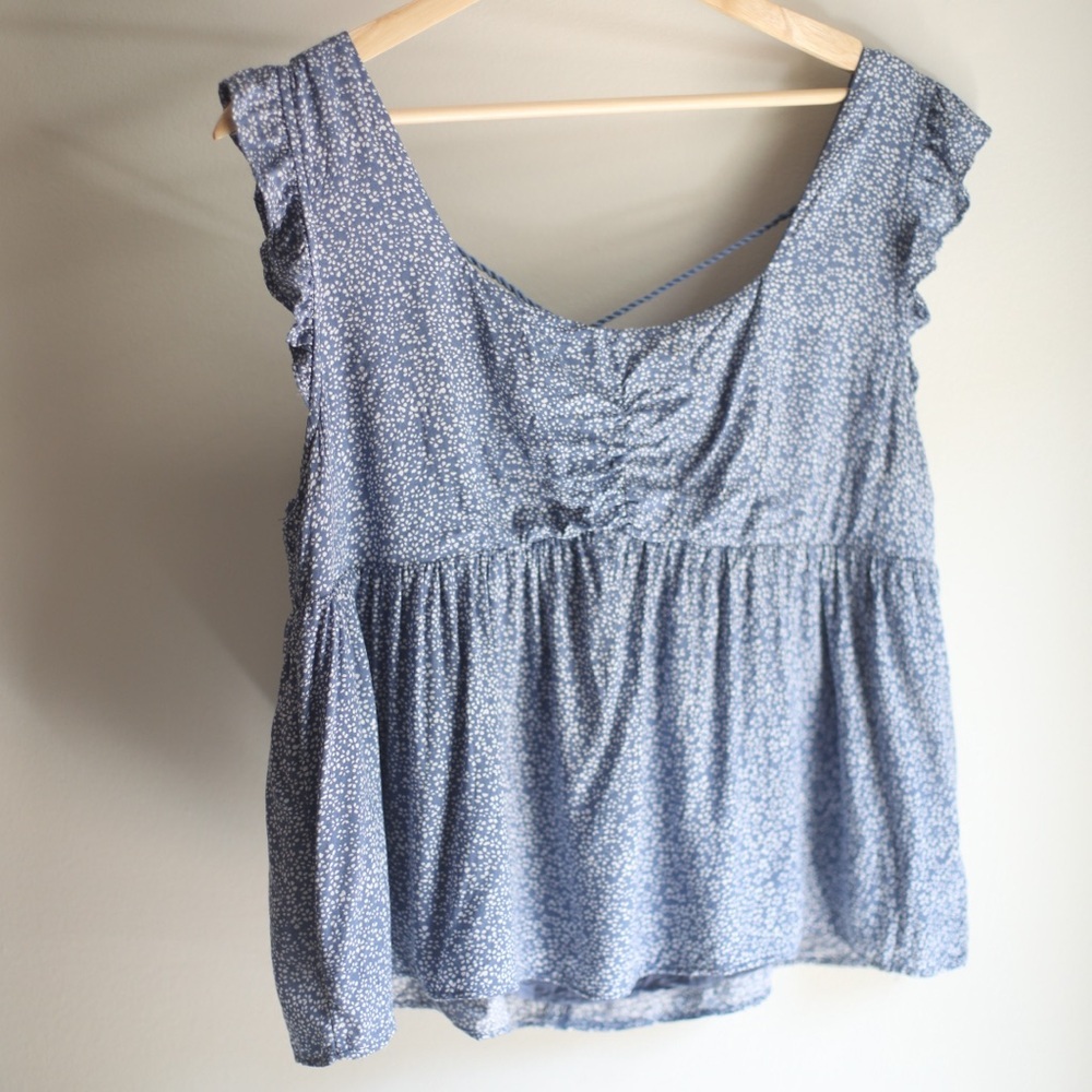 Paper Crane Blue Floral Babydoll Top Size Large